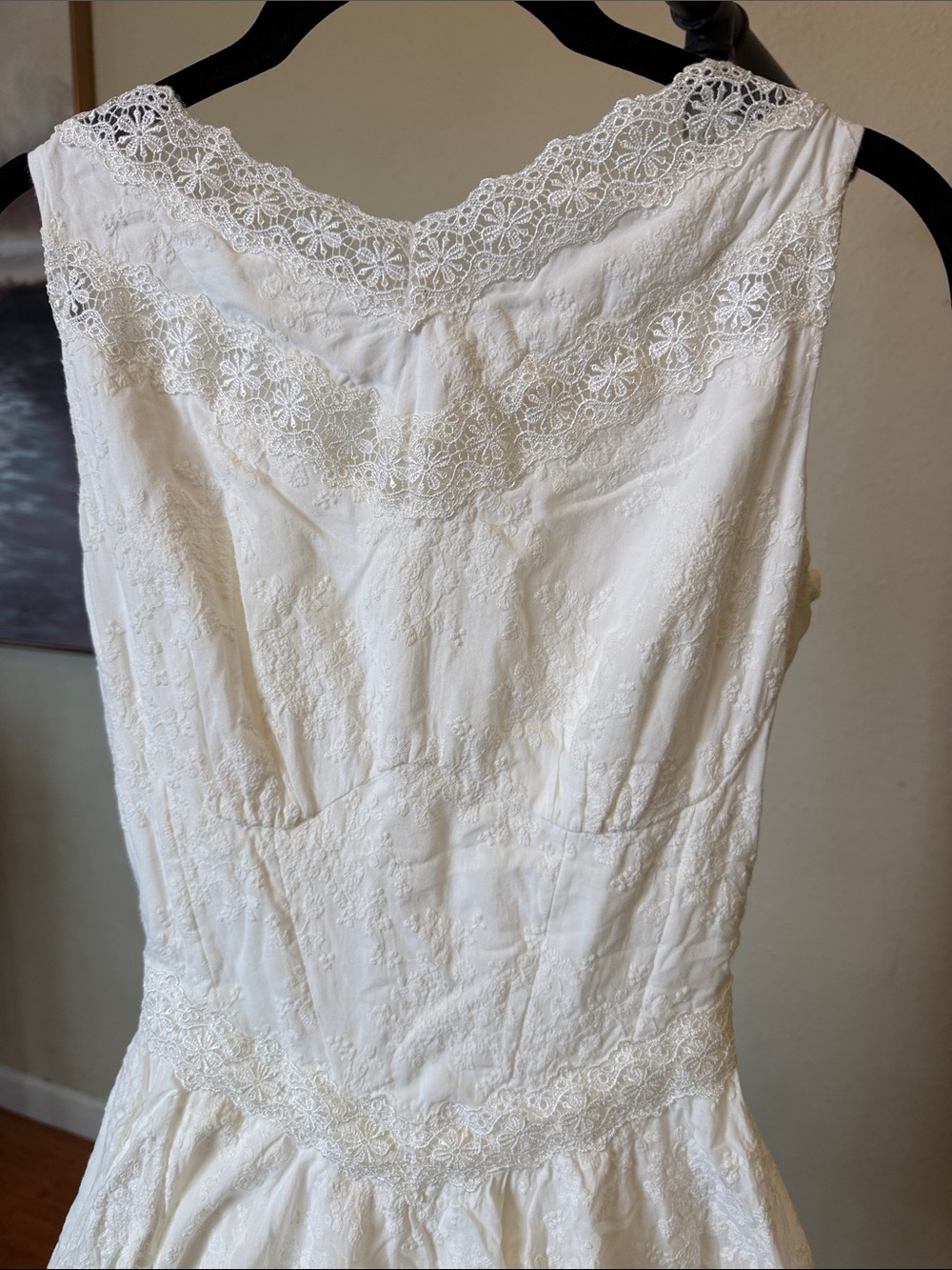 House of CB Scarlett White Embroidered Cotton Lace Trim Mini Dress size XS Long - Picture 7 of 16